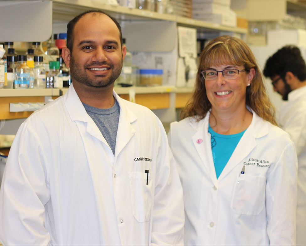 Vasuveda Bhat and Dr. Alison Allan, in Dr. Allan’s lab at the London Regional Cancer Program.